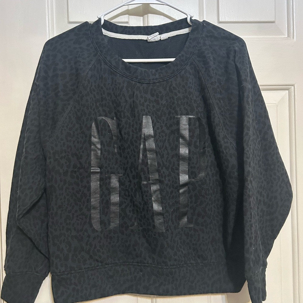 Gap leopard sweatshirt women’s small petite